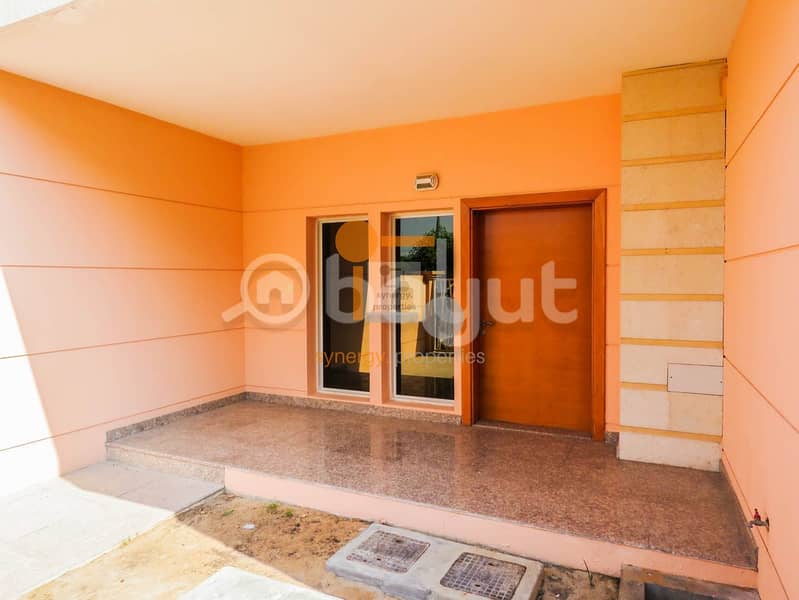 5 6.5% ROI | Well Maintained townhouse in JVC |