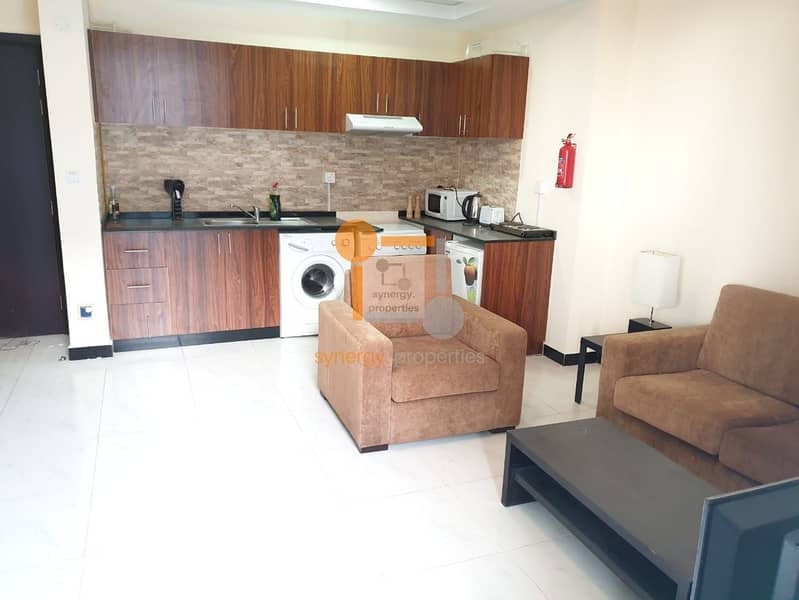 2 Nice terrace| fully furnished 1br|  road view