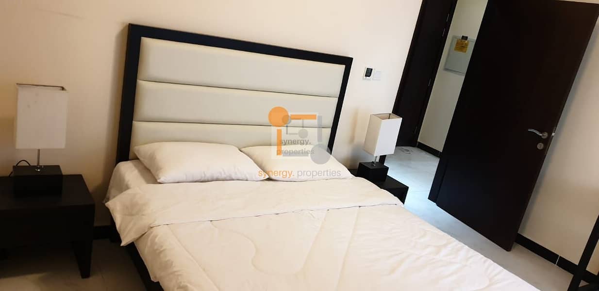 5 Nice terrace| fully furnished 1br|  road view