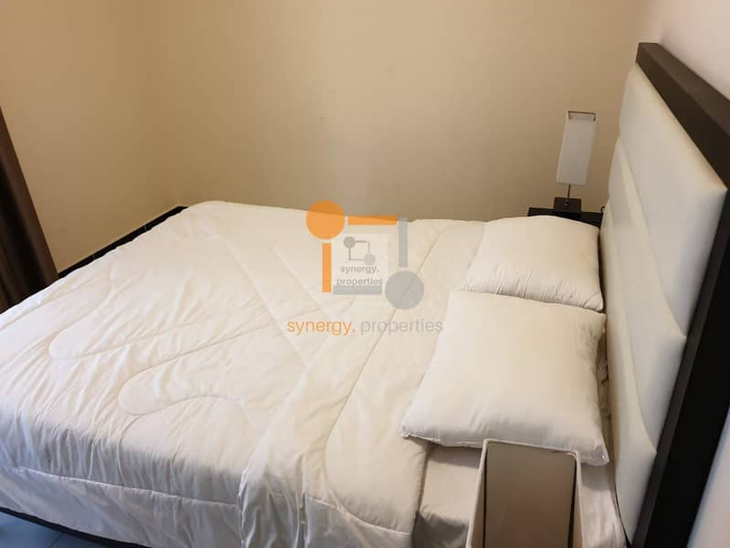6 Nice terrace| fully furnished 1br|  road view