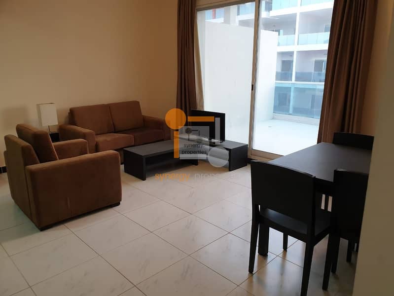 8 Nice terrace| fully furnished 1br|  road view