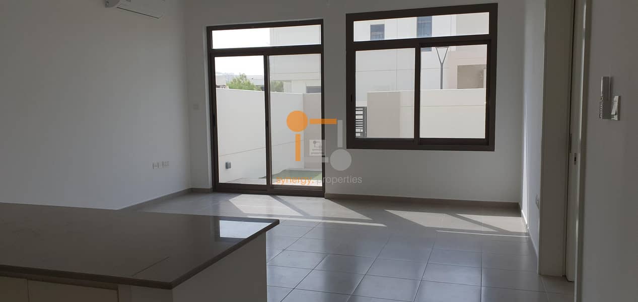 3 4 BED NEAR TO POOL AND PARK  | LANDSCAPE GARDEN