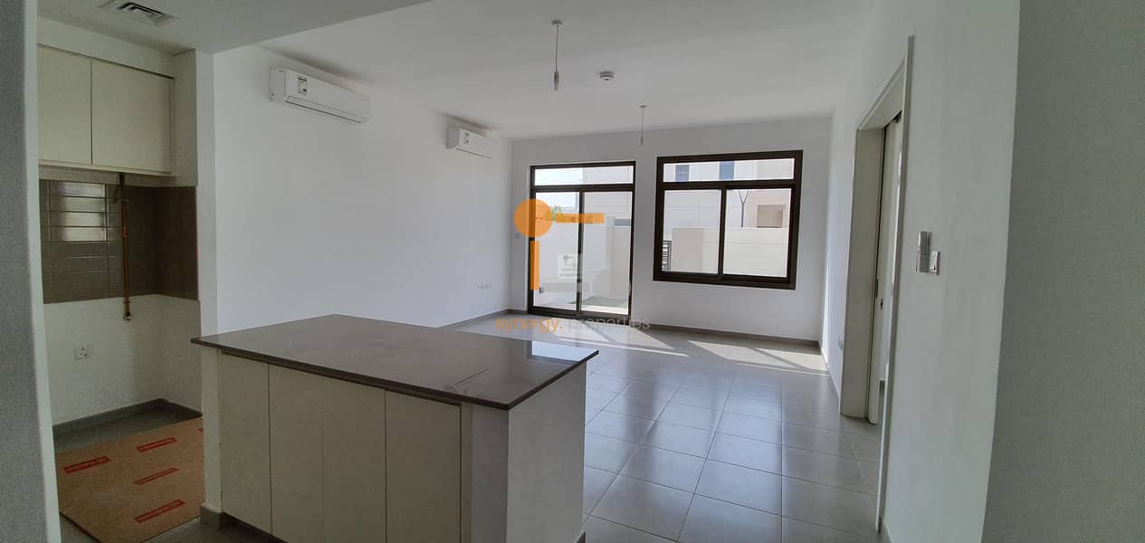 8 4 BED NEAR TO POOL AND PARK  | LANDSCAPE GARDEN