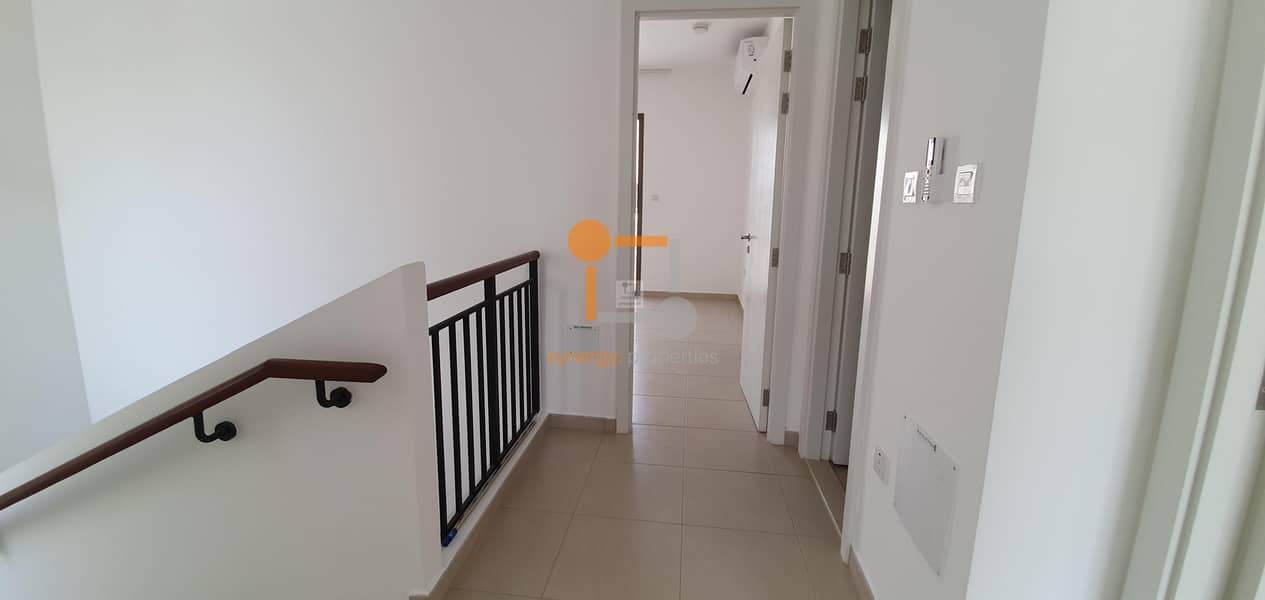 12 3 BED TOWNHOUSE I INVESTOR DEAL I NEAR TO POOL AND PARK