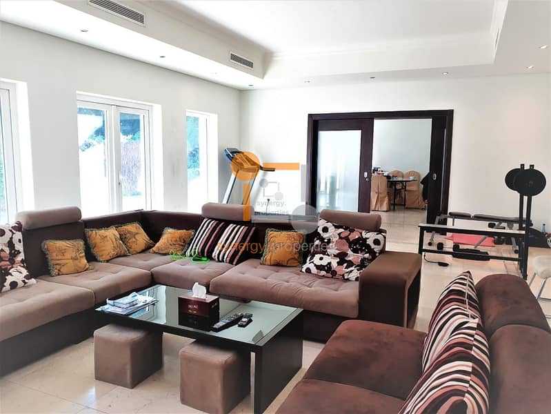 14 Exclusive 6 Bed Villa