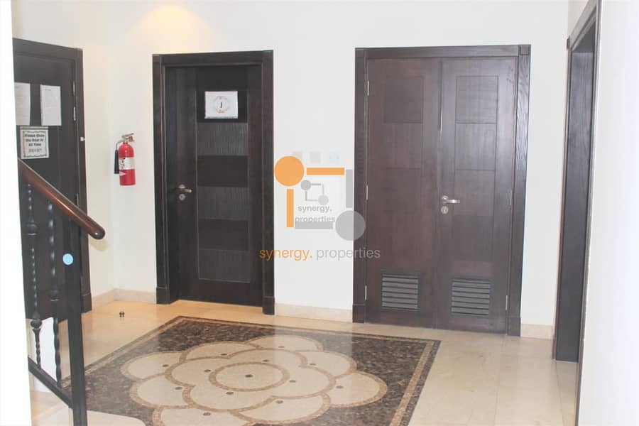 15 Exclusive 6 Bed Villa