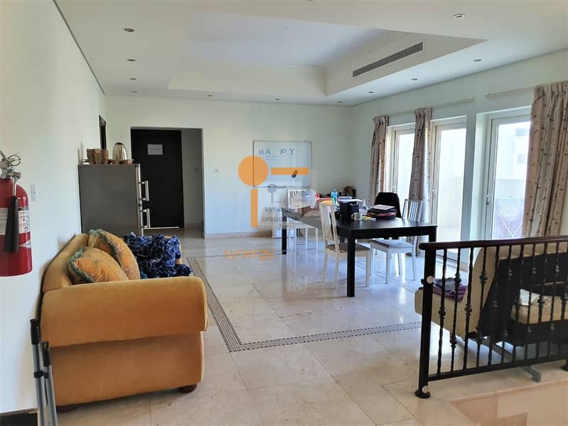 18 Exclusive 6 Bed Villa