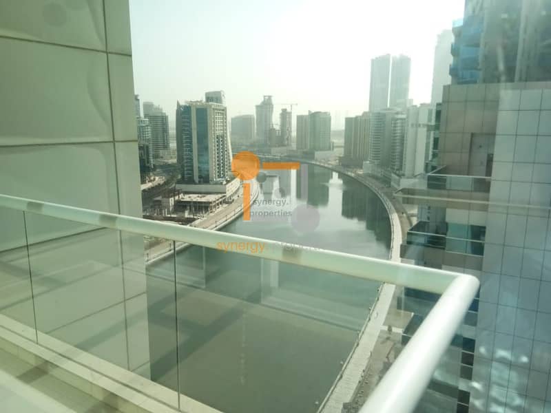 8 Spacious | 2-Bedroom | Canal View l Just 1.1 m