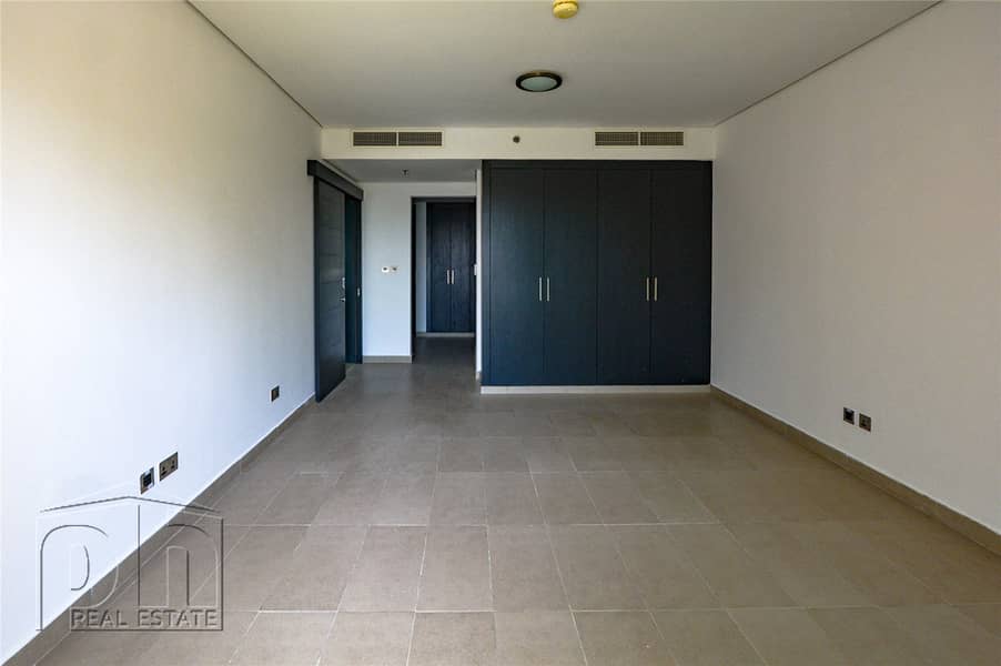 10 888.39 Square Foot
