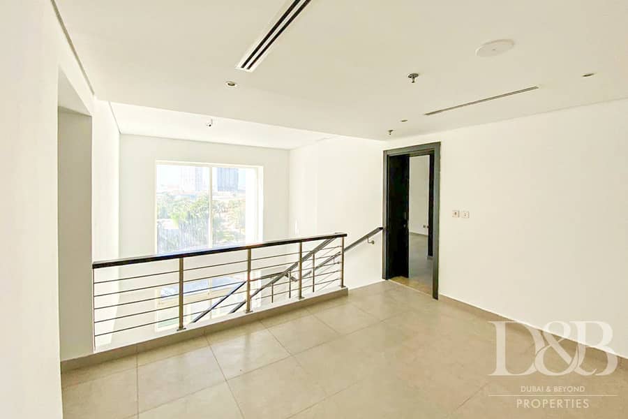 8 Duplex 3 BR+M | Lake View | Large Layout
