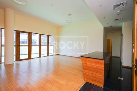 Massive Layout | JVC | Community View