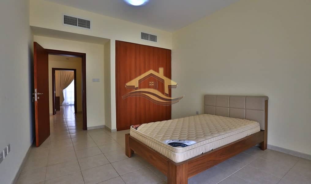 19 With Balcony and Complete Amenities | Furnished