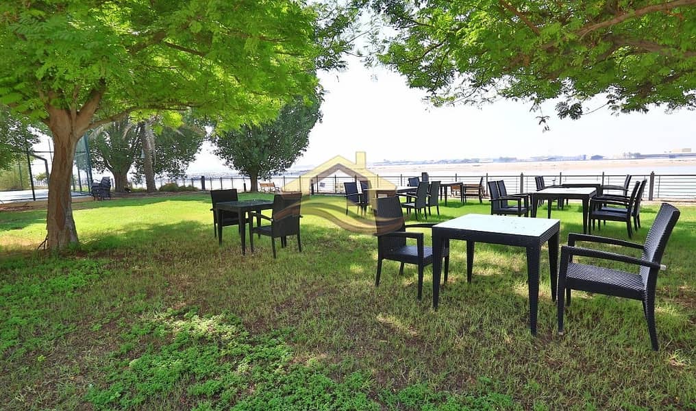 33 With Balcony and Complete Amenities | Furnished