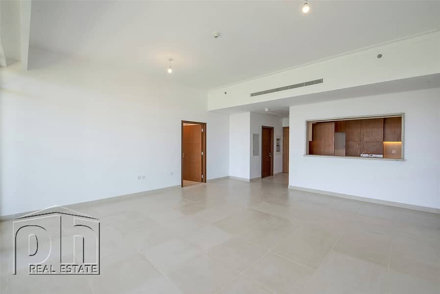 2 3 Bed Plus maid with Full Golf Course Views