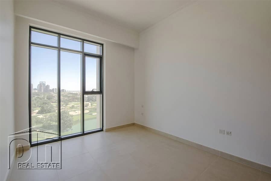 6 3 Bed Plus maid with Full Golf Course Views