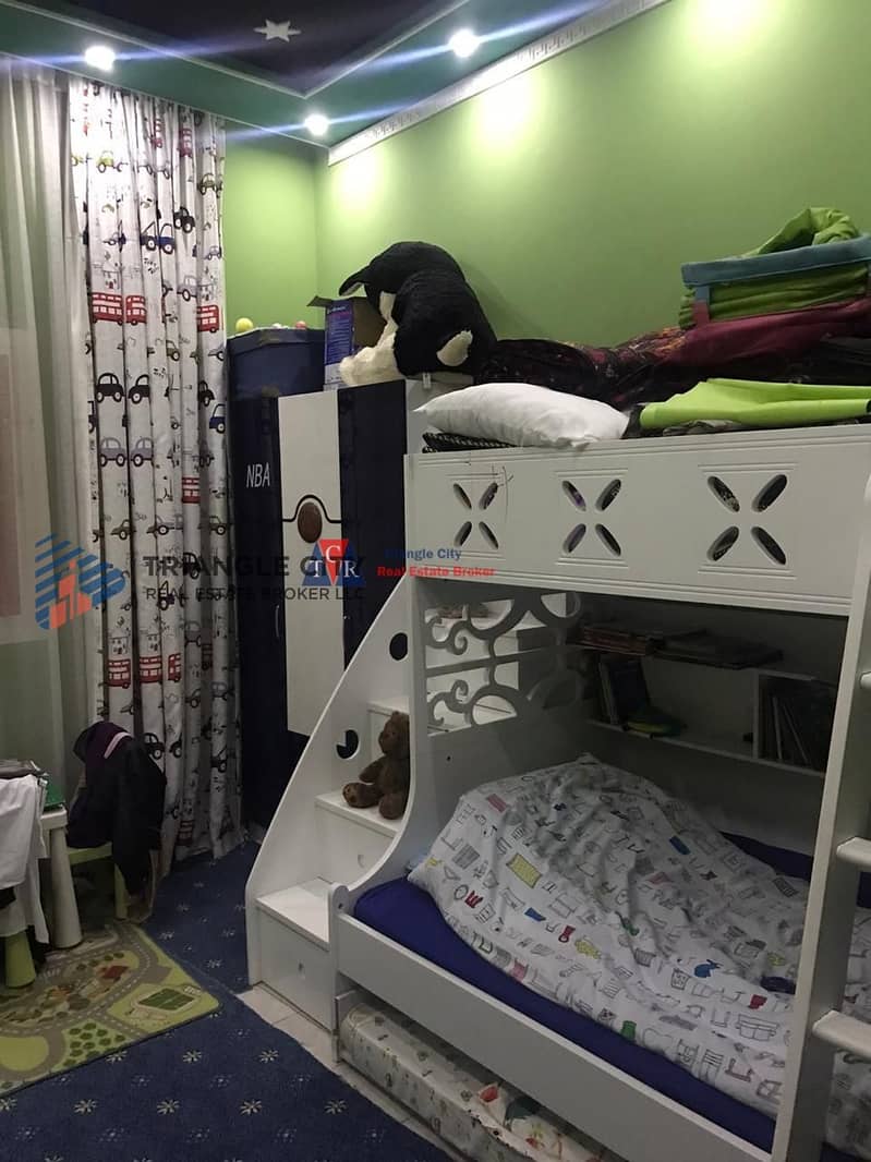 7 Furnished/Two Bedroom/fully Upgrade