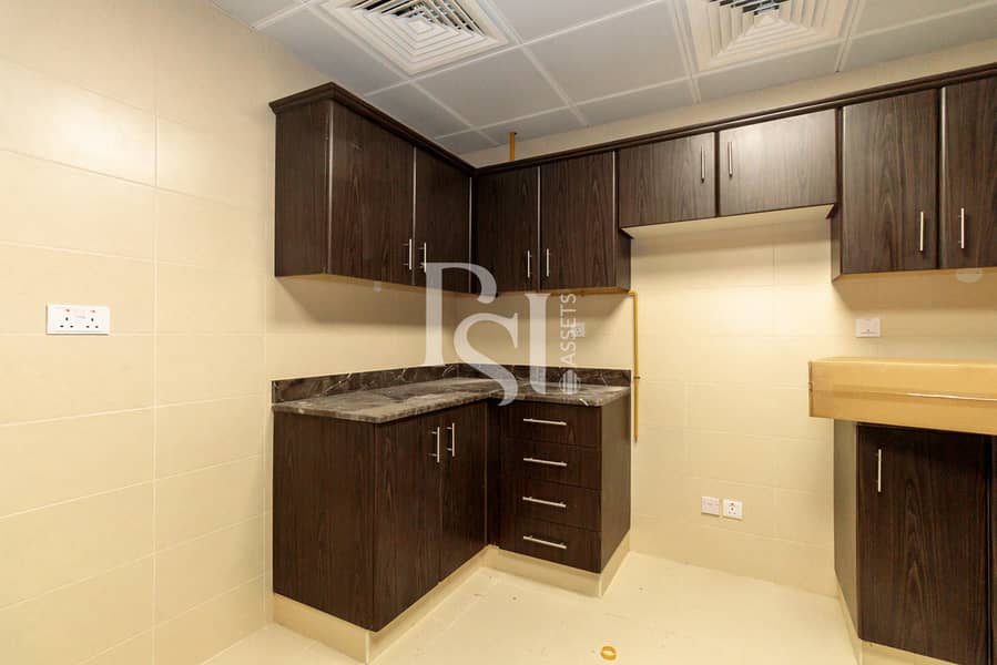 5 pearl-residence-saadiyat-island-abu-dhabi-kitchen (3). jpg