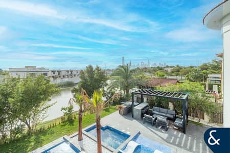 Upgraded | Extended | Lake View 4 Bed