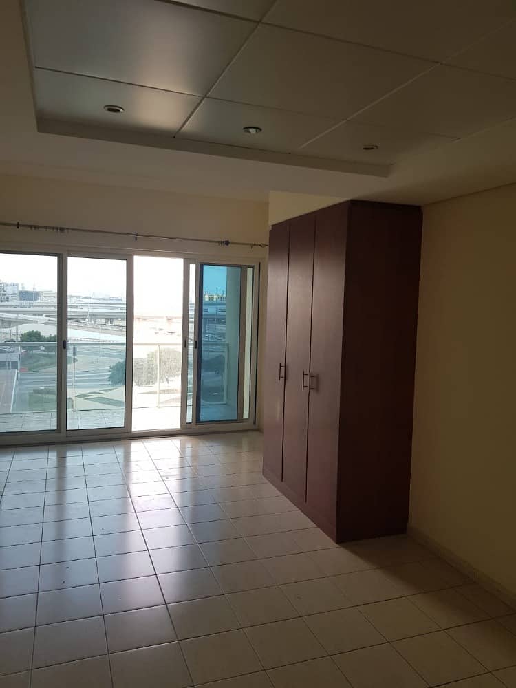 04 Cheque Near Metro and Pool Facing Studio For Rent in Lake View JLT