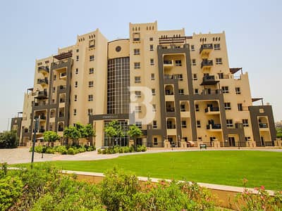 1 Bedroom Flat for Sale in Remraam, Dubai - Vacant Soon| Huge terrace |Open Kitchen