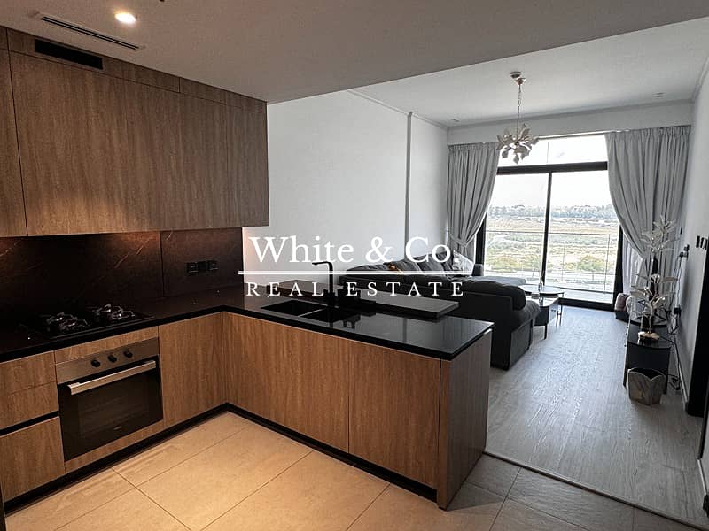 Spacious with Balcony | Modern | 4 Chqs