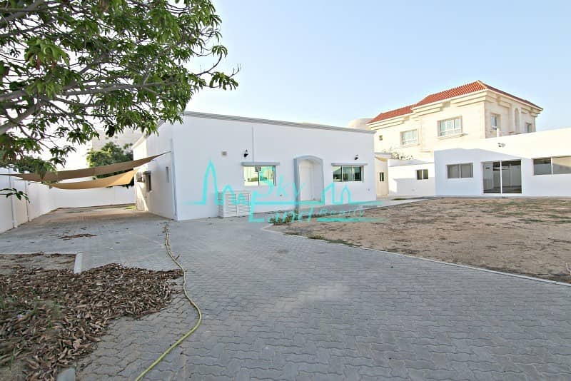 1 MONTH FREE! RENOVATED 3 BED+M VILLA WITH A BIG GARDEN
