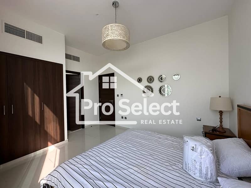 FULLY FURNISHED 4BR TOWNHOUSE - READY TO MOVE - BIG LAYOUT - Image 12