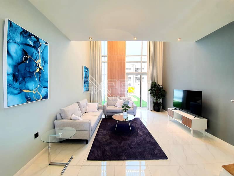 Stylish  Loft House | Garden | Discount Promo I 3 BR + M