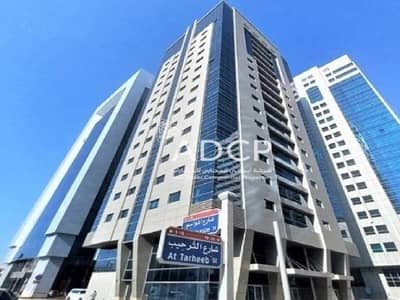 مکتب  للايجار في الخالدية، أبوظبي - P1380_PG. jpg