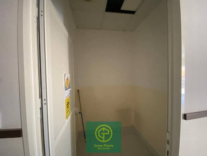 12 Medical Salem Shop J. Ali -16. jpg