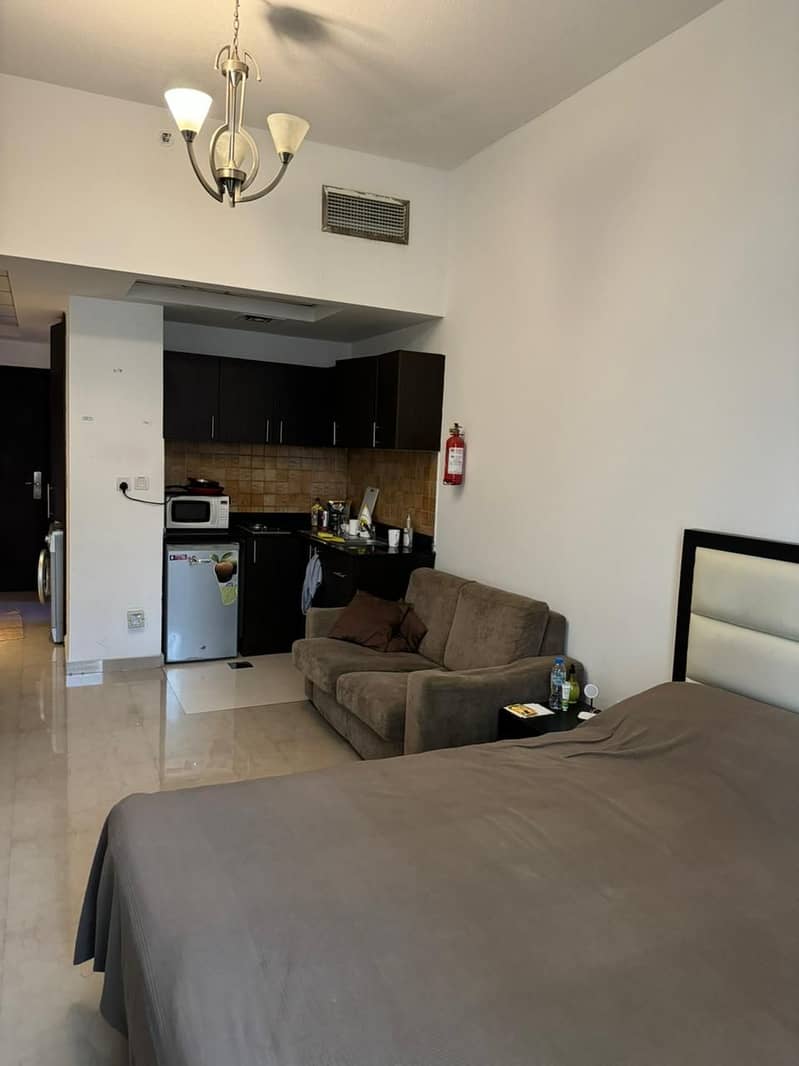 Studio for Sale in Hanover Square JVC