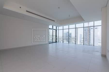 2 Bedroom Apartment for Rent in Downtown Dubai, Dubai - Beatiful canal view 5 min walk Dubai Mall