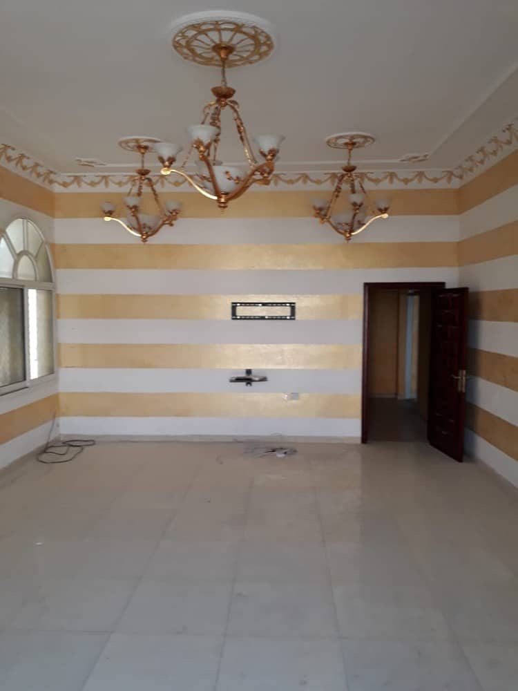 For sale villa at a very suitable price in Al Quoz
