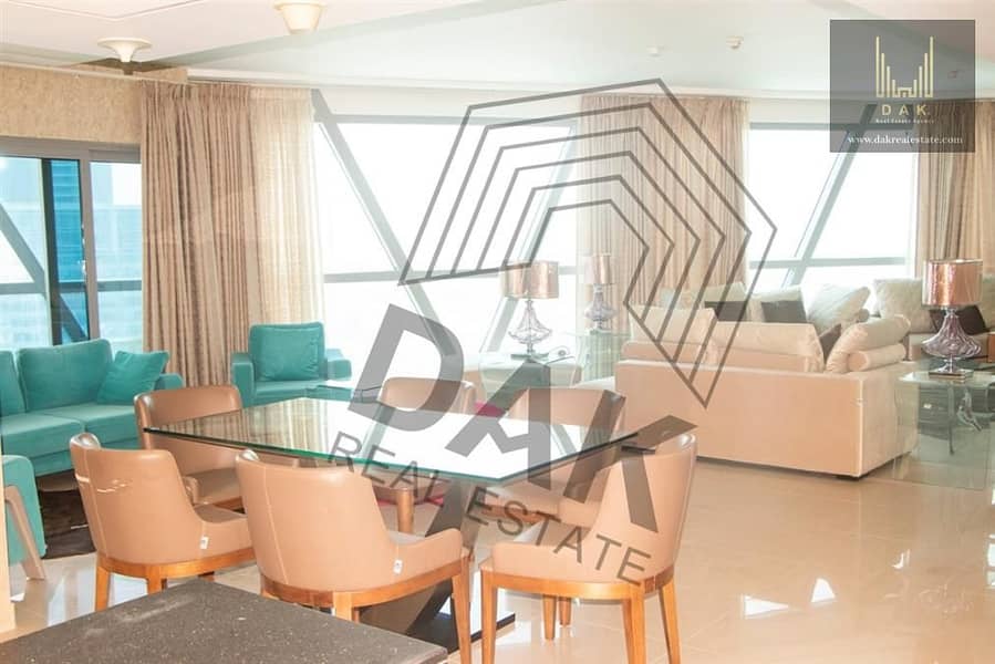 Fabulous Apartment | Accessible Location, Close to Metro Station | Huge Layout Fabulous Apartment | Accessible Location, Close to Metro Station | Huge Layout