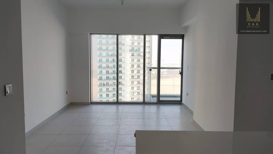 Tranquil Neighborhood | Fabulous Unit | Vacant Tranquil Neighborhood | Fabulous Unit | Vacant