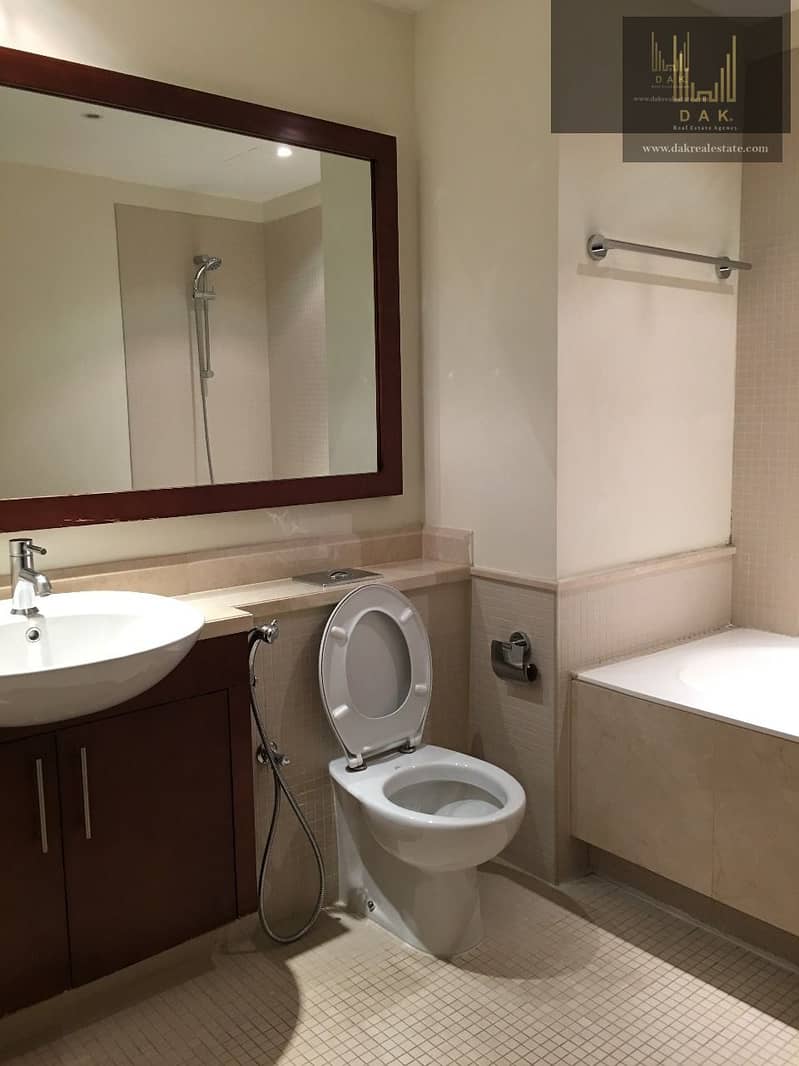 14 High-end Unit | Sought-after Location | With Iconic View of  the Downtown Dubai