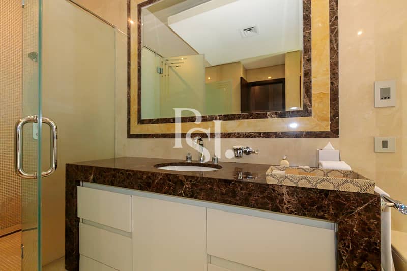 8 6br-villa-nurai-island-abu-dhabi-bathroom (10). JPG