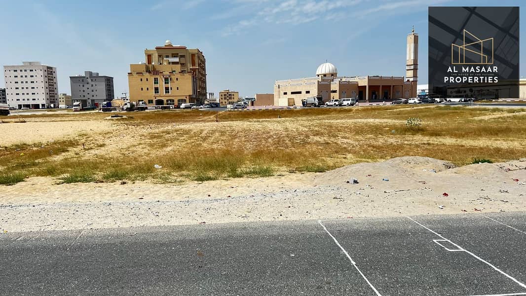 For sale land in Ajman Al Jurf, an area of 6700 feet ground license and 6 and stay residential commercial at an excellent price close to a mosque For sale land in Ajman Al Jurf, an area of 6700 feet ground license and 6 and stay residential commercial at an excellent price close to a mosque