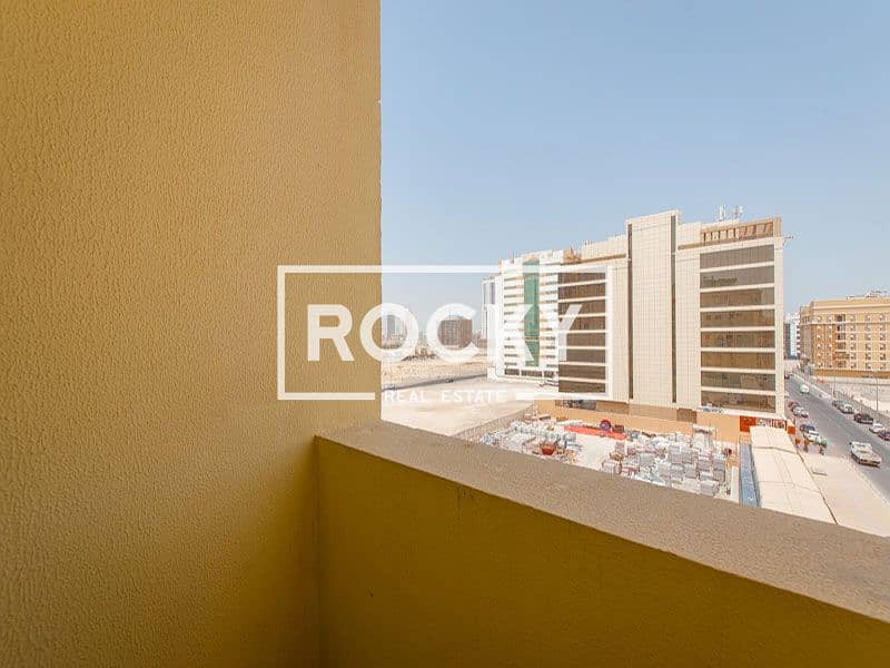 17 AlBarsha_MatarSaifBldg_2BR-WB-(19-of-22). jpg