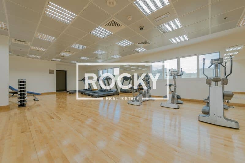 23 1. AlBarsha_MatarSaifBldg_Views&Amenities (1 of 1.18). jpg