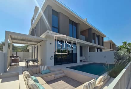 Exclusive | Vacant | Upgraded | Fully Furnished