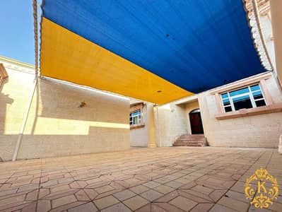 8 Bedroom Villa for Rent in Rabdan, Abu Dhabi - e2c630b0-59a2-4609-a0b6-122a7d39a765. jpg
