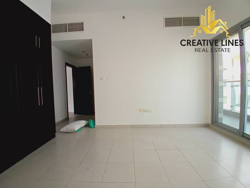 Very specious Studio flat available in karama with all amenities