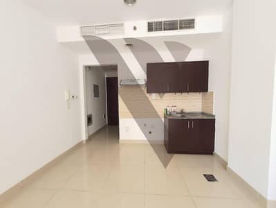 Spacious Studio For Sale | Vacant | Well Maintained