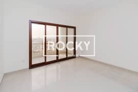 شقة في بناية المناف،البرشاء 1،البرشاء 2 غرف 89000 درهم - 7066431