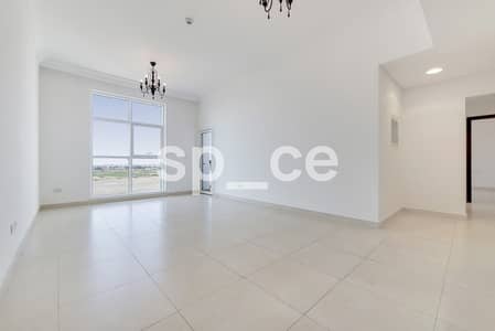 2 Bedroom Apartment for Sale in Yas Island, Abu Dhabi - Amazing Unit | Golf View | Luxury Living