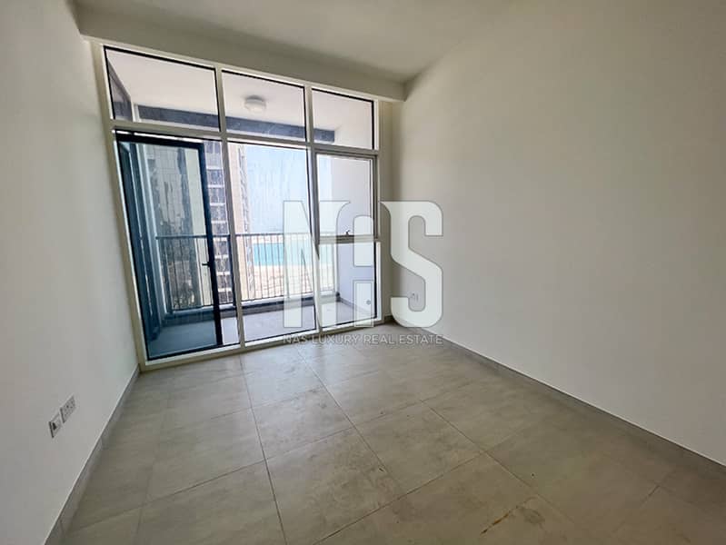 Urban Elegance | Stylish Apartment | Community & Sea View