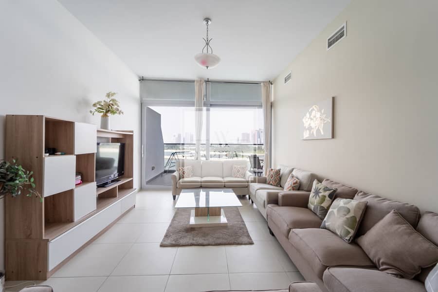 Beachfront | Upgraded | Fully Furnished | Pets Beachfront | Upgraded | Fully Furnished | Pets