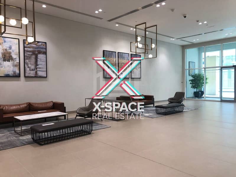 3 Fitted | 4 Parkings | Partitioned | Spacious