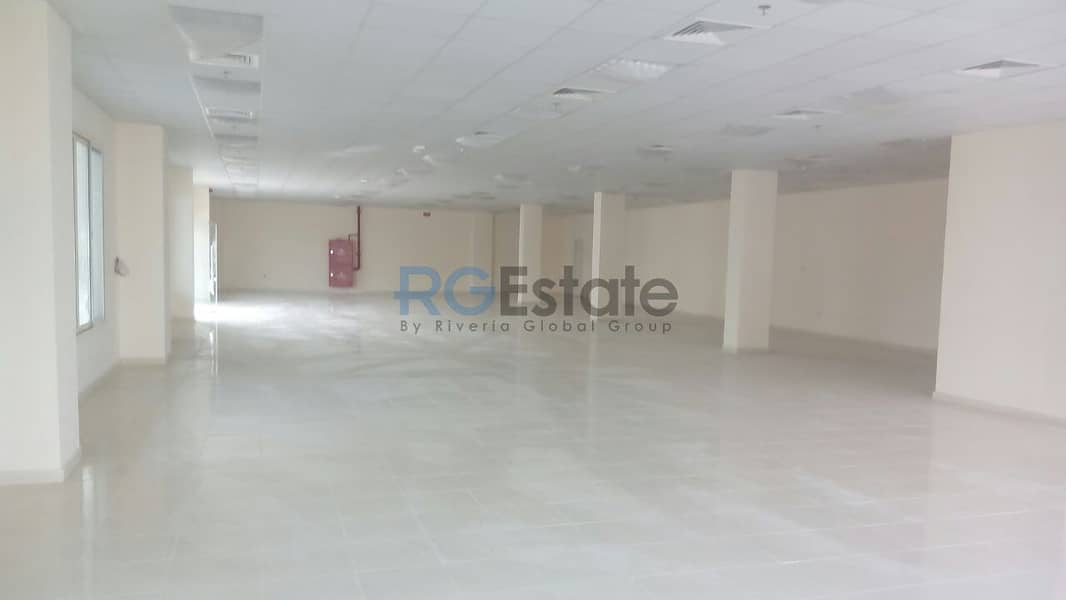 48,000 sqft Brand New Showroom with Pantry for Rent in Umm Al Al Quwain 48,000 sqft Brand New Showroom with Pantry for Rent in Umm Al Al Quwain